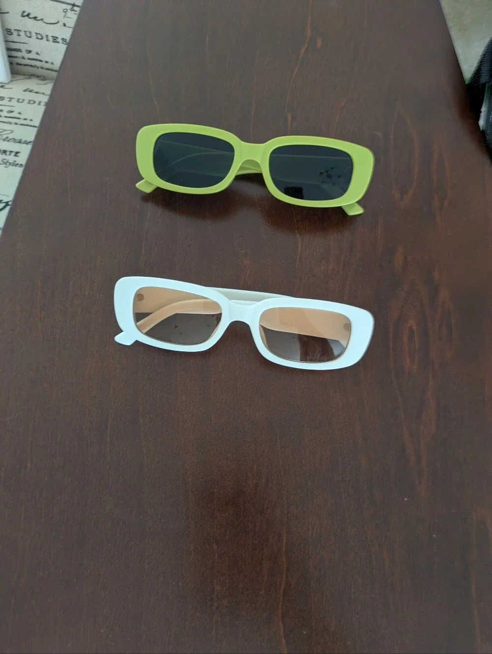 2 Pair Sunglasses